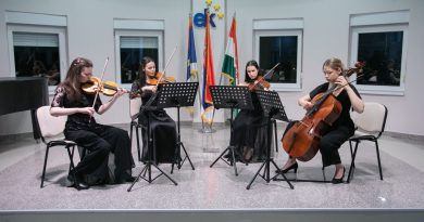 Kamarazenei est az Európa Kollégiumban Kamarazenei est az Európa Kollégiumban