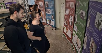 Világhíres magyarok című kiállítás az Európa Kollégiumban Világhíres magyarok című kiállítás az Európa Kollégiumban